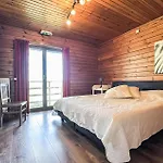 4 Bedroom Stunning In *