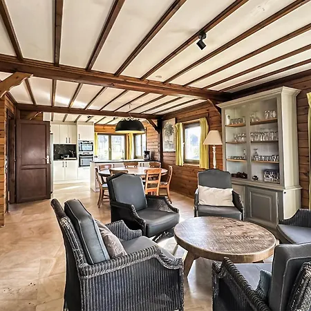 4 Bedroom Stunning In Rendeux