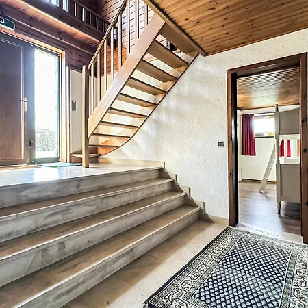 4 Bedroom In