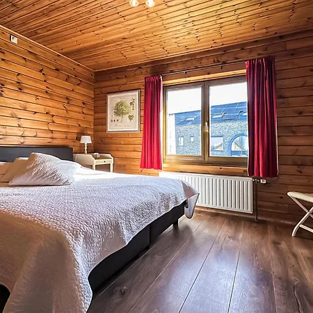 4 Bedroom In