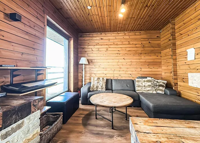 Vakantiehuis 4 Bedroom Stunning In