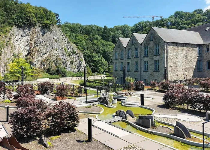 Holiday home 4 Bedroom Stunning In *