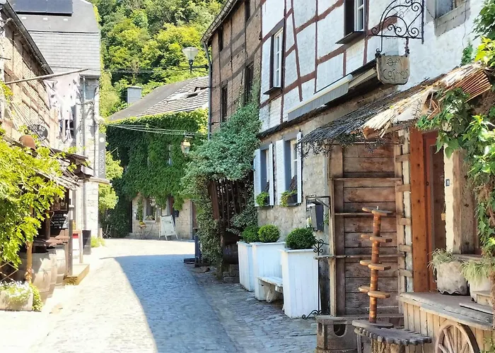 4 Bedroom Stunning In