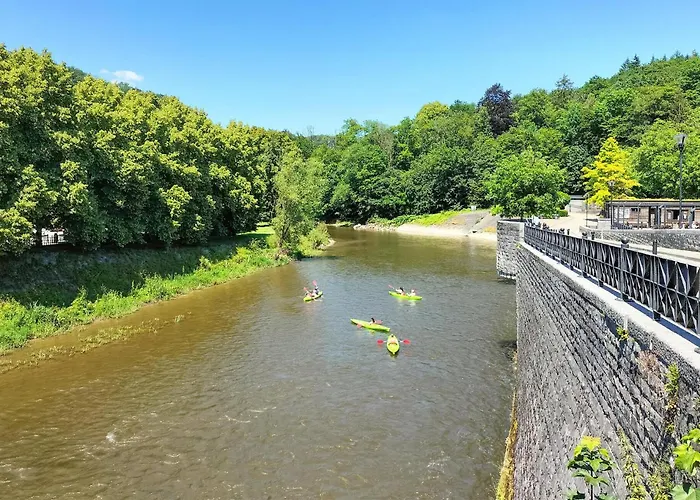 Holiday home 4 Bedroom Stunning In Rendeux